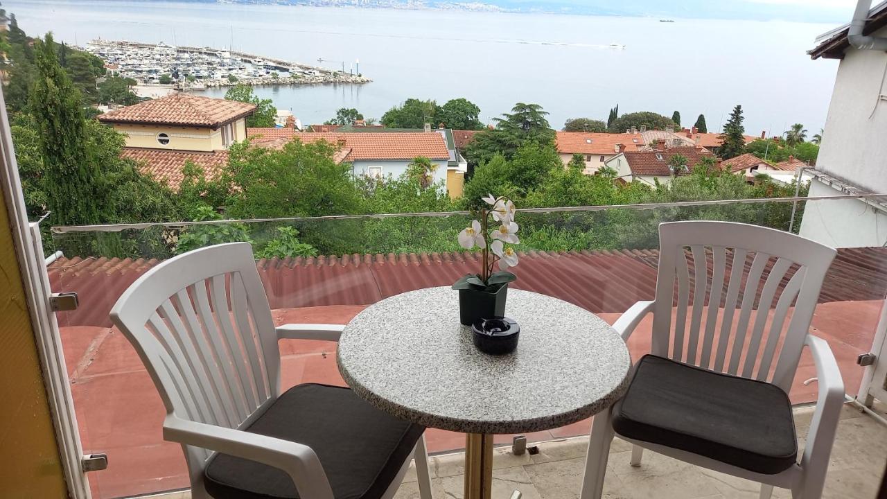 Salyna "Rooms Bela" Ičići Kültér fotó